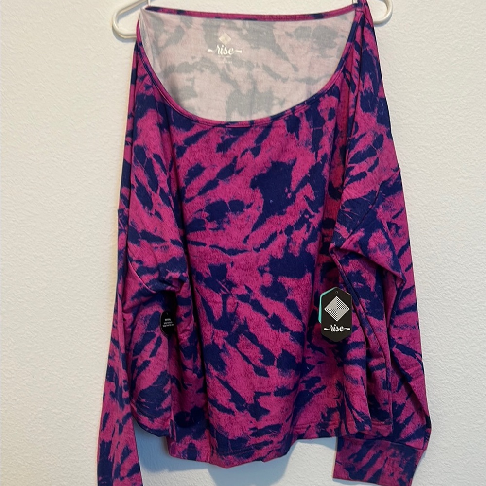 Women's Pink and Blue Top